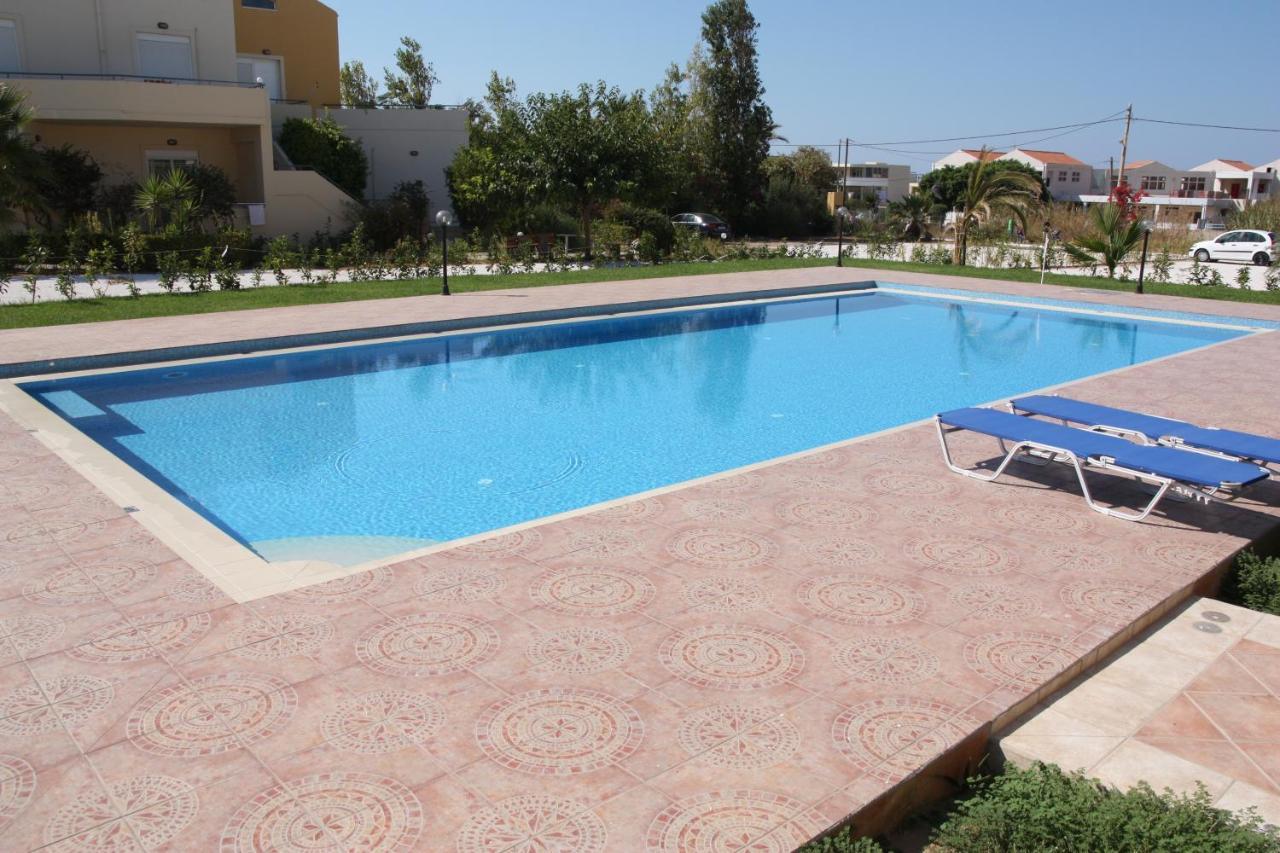 Dimitris Apartments Platanés Dış mekan fotoğraf