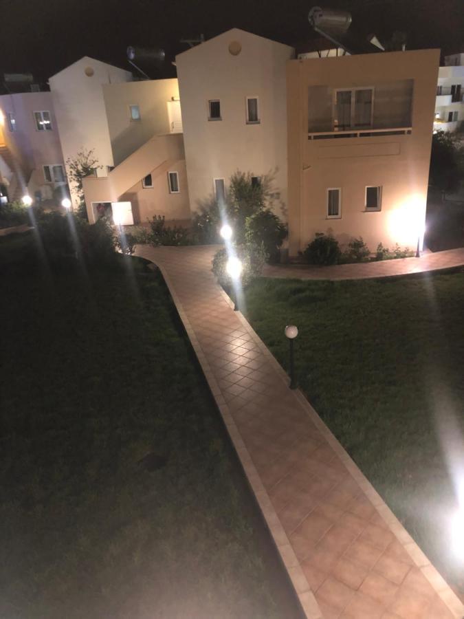 Dimitris Apartments Platanés Dış mekan fotoğraf
